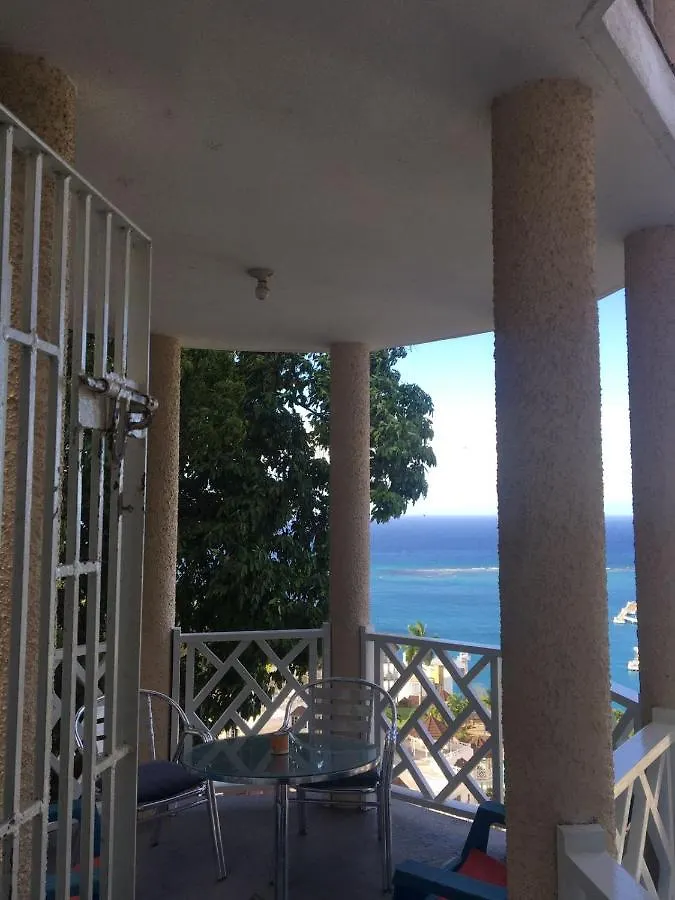 Apartmán Panoramic View@Sky Castles, Columbus Heights Ocho Rios