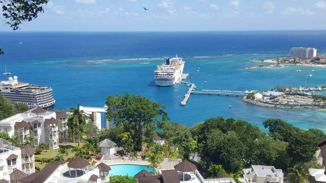 Apartmán Panoramic View@Sky Castles, Columbus Heights Ocho Rios